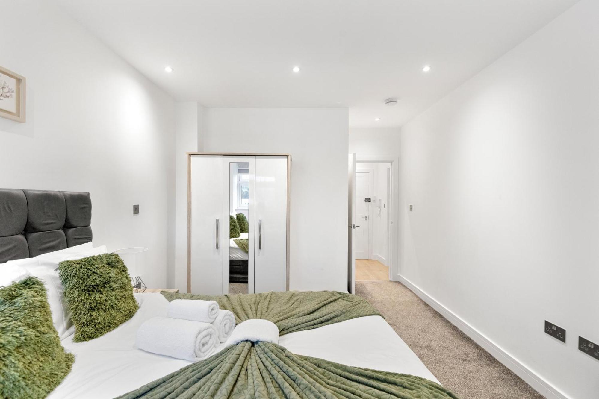 Bright And Spacious Apartment - Excellent Location London Exterior photo