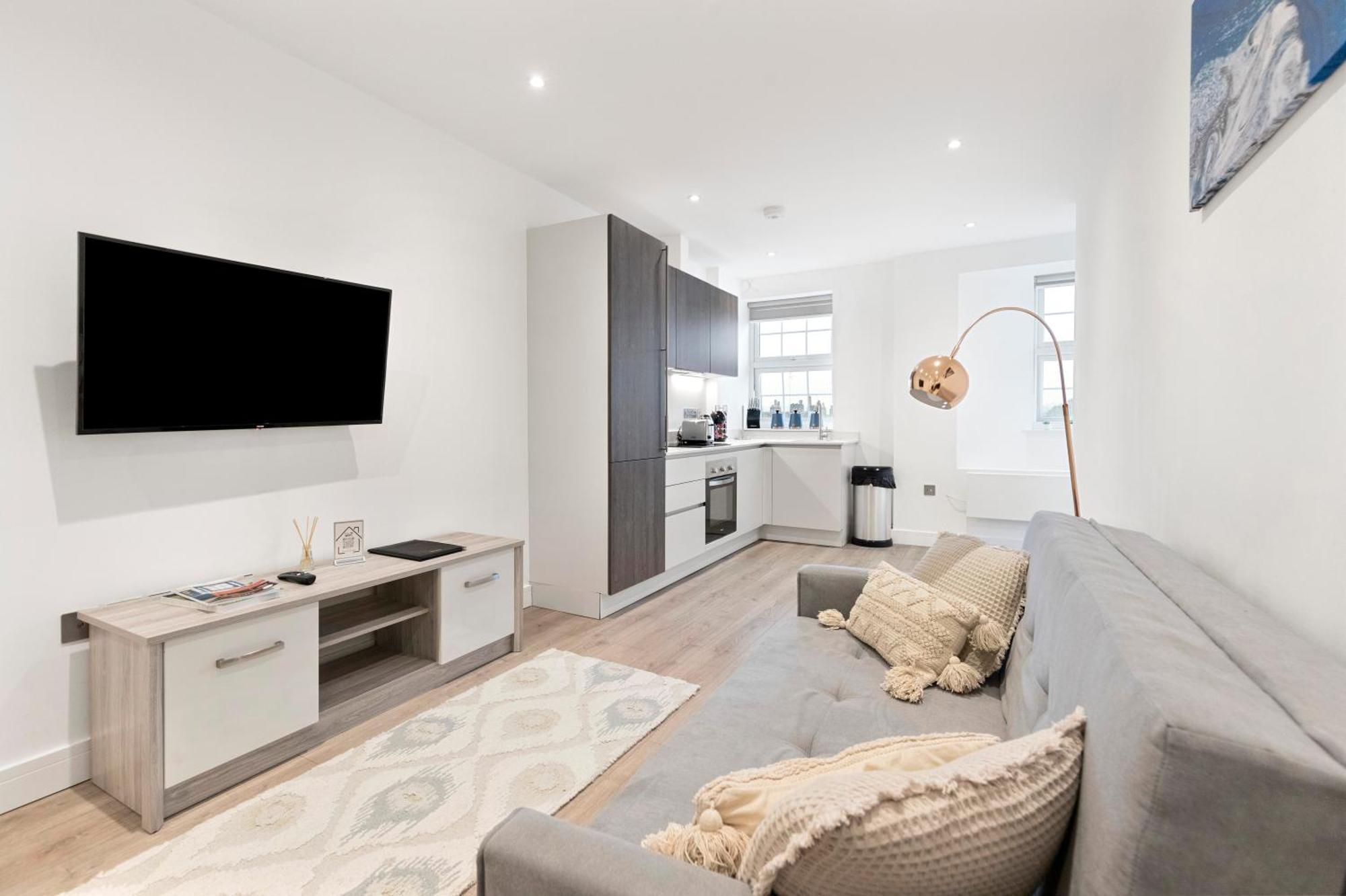 Bright And Spacious Apartment - Excellent Location London Exterior photo